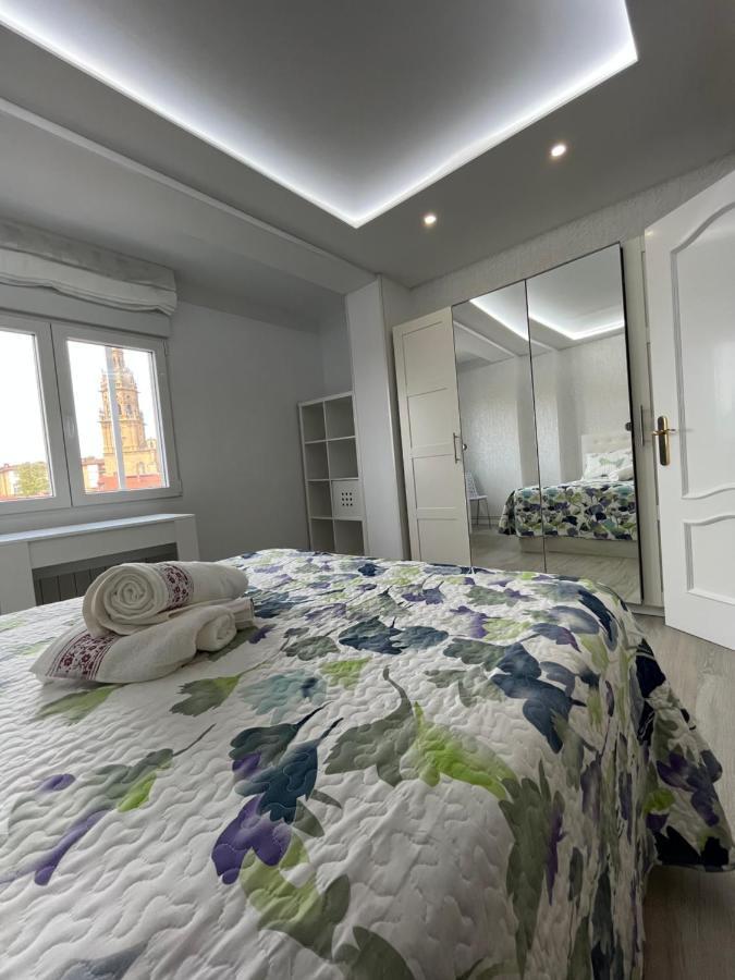 Apartamentos C&E อาโร ภายนอก รูปภาพ